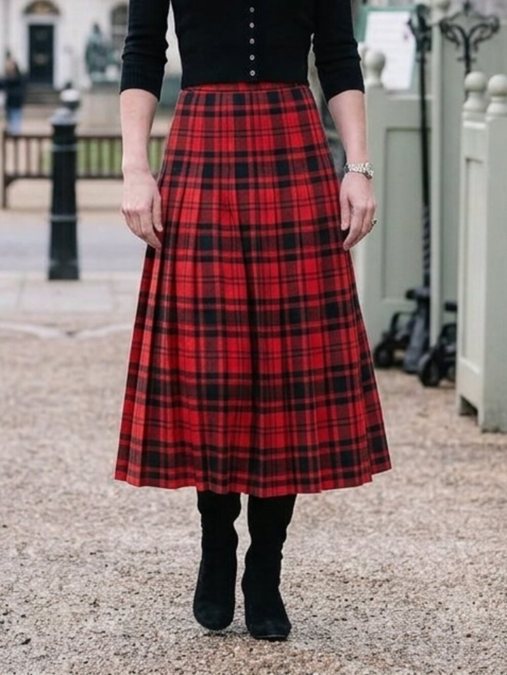 Vintage 80's Wool Tartan Red Black Plaid A-Line Pleated Midi Skirt XS Petite